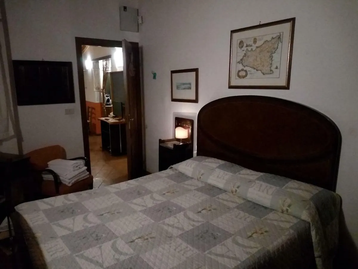 Country house Cottage In The Green Misterbianco